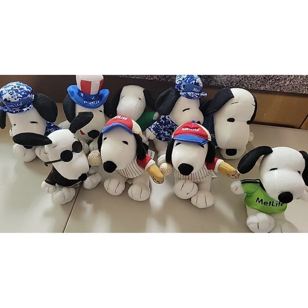 2011 Snoopy‎ Plush Toy Lot Metlife Dressed up Baseball July 4th Camo etc..